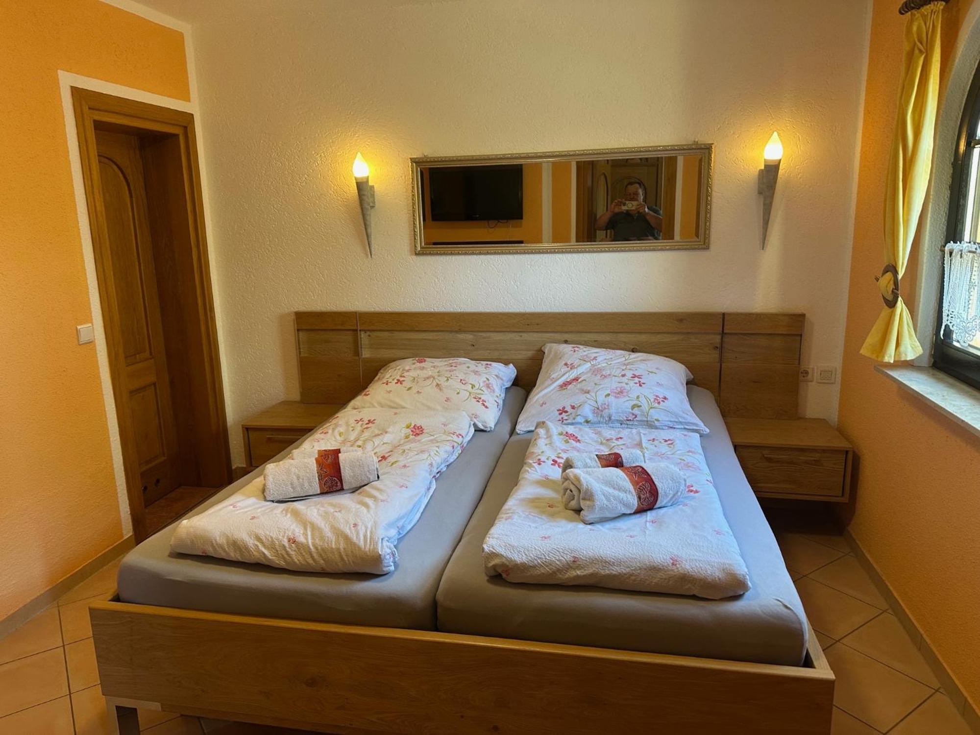 Ferienwohnung 1 Festungsblick 柯尼希施泰因易北 外观 照片